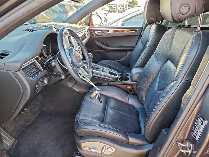 Photo 7 from auction – 2018 PORSCHE MACAN with VIN WP1AA2A59JLB20532