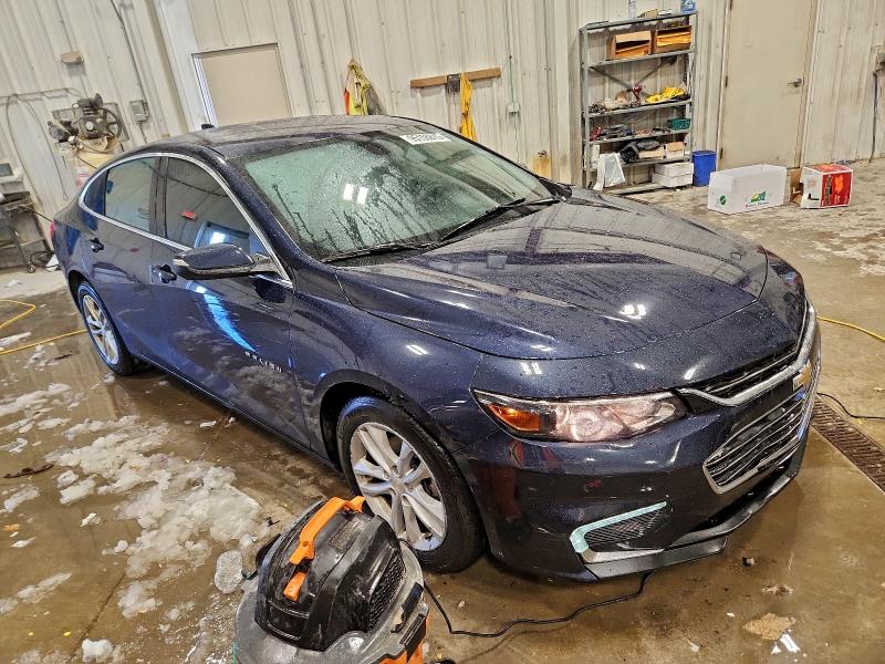 Photo 4 from auction – 2017 CHEVROLET MALIBU LT with VIN 1G1ZE5ST2HF221078