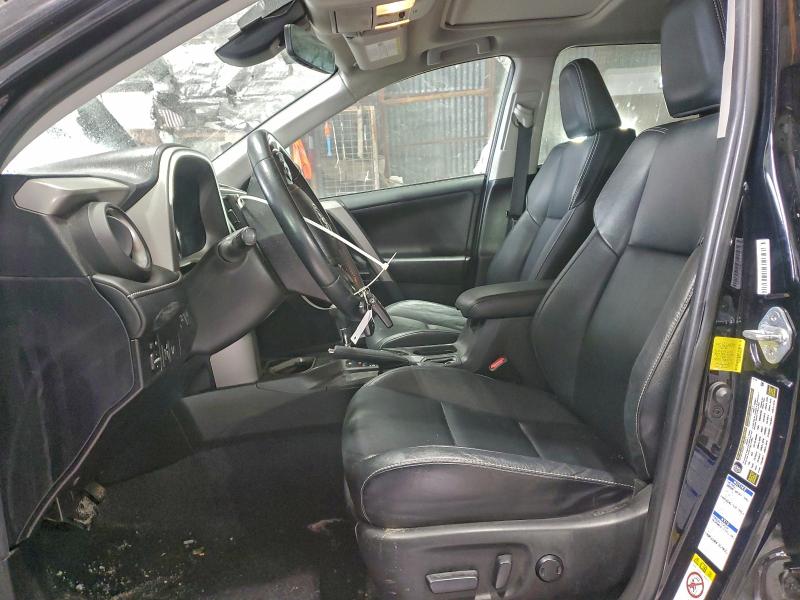 Photo 7 from auction – 2017 TOYOTA RAV4 LIMIT with VIN 2T3DFREV7HW626922