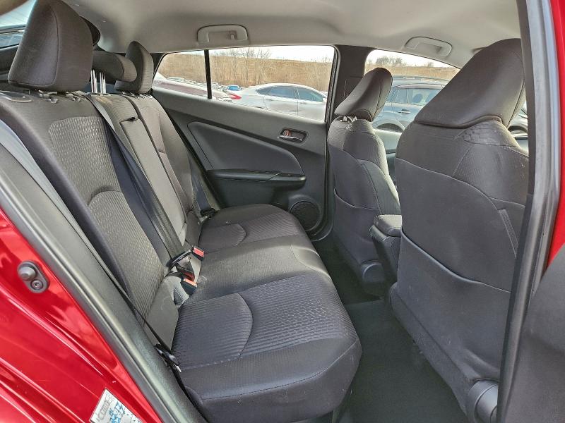 Photo 10 from auction – 2018 TOYOTA PRIUS with VIN JTDKBRFU0J3057719