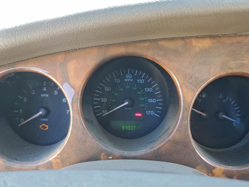 Zdjęcie 9 z aukcji – 2000 JAGUAR XK8 z VIN SAJJA42CXYNA05547
