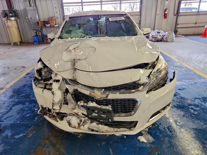 Photo 5 from auction – 2015 CHEVROLET MALIBU 2LT with VIN 1G11D5SLXFF320132