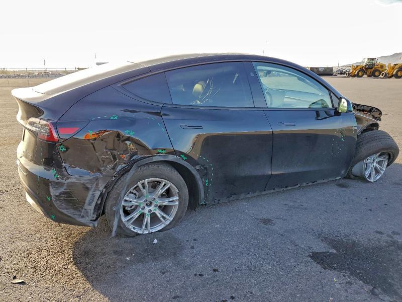 Photo 3 from auction – 2024 TESLA MODEL Y with VIN 7SAYGAEEXRF092275