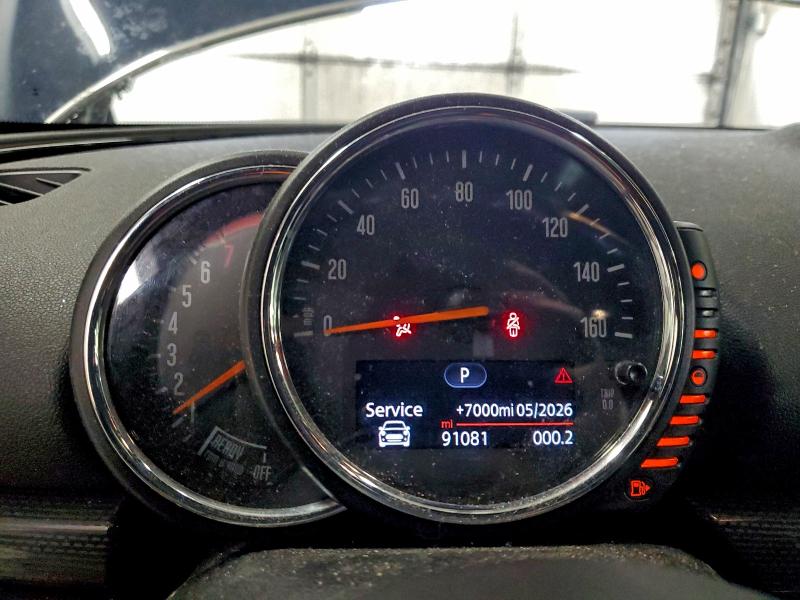 Photo 9 from auction – 2016 MINI COOPER CLU with VIN WMWLN5C52G2E06637