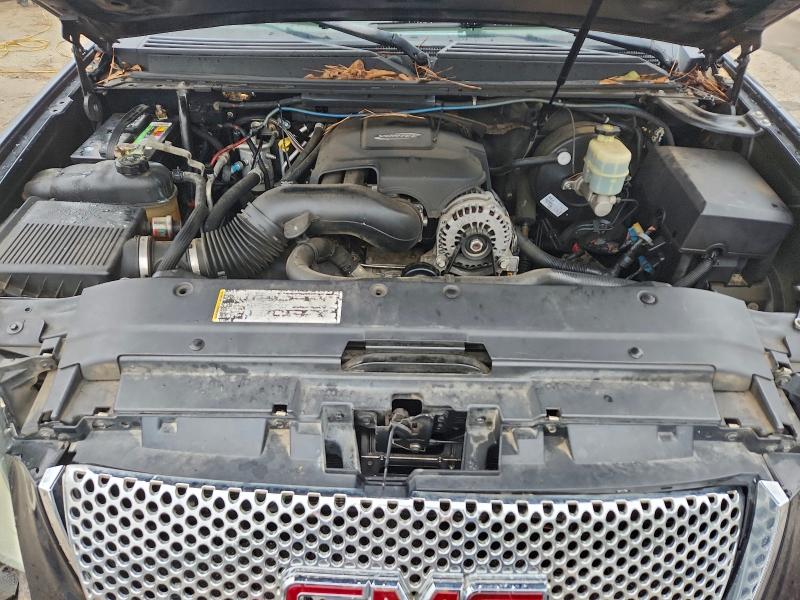 Photo 12 from auction – 2007 GMC YUKON DENA with VIN 1GKFK63857J147822