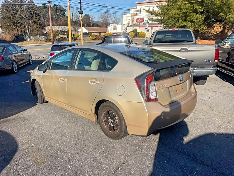 Photo 3 from auction – 2010 TOYOTA PRIUS with VIN JTDKN3DUXA0197995