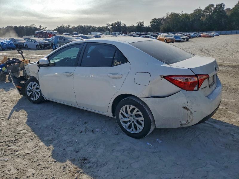 Photo 2 from auction – 2017 TOYOTA COROLLA L with VIN 5YFBURHE3HP730133