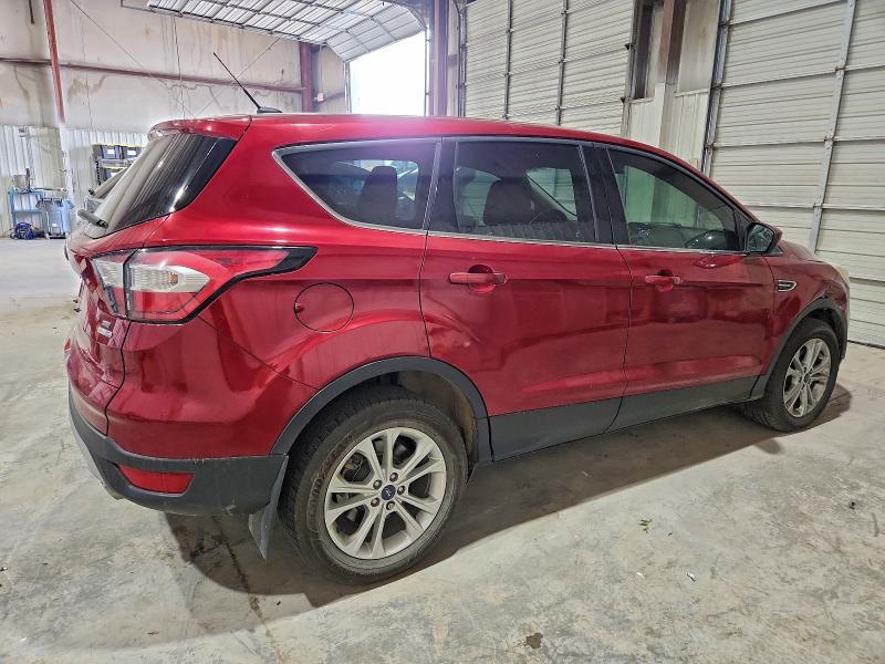 Photo 3 from auction – 2017 FORD ESCAPE SE with VIN 1FMCU9G98HUC10257