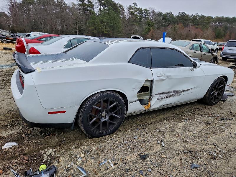 Photo 3 from auction – 2016 DODGE CHALLENGER with VIN 2C3CDZBT3GH353095