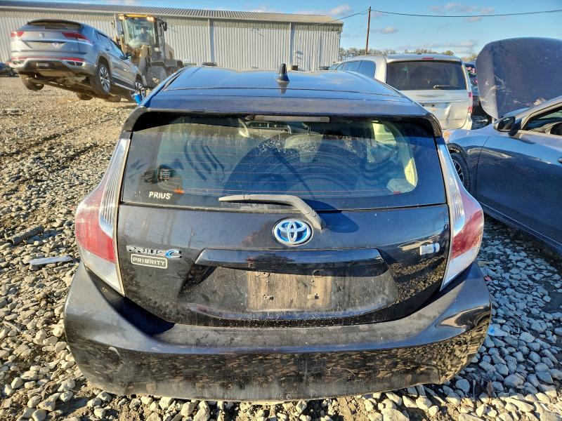 Photo 6 from auction – 2016 TOYOTA PRIUS C with VIN JTDKDTB35G1115803
