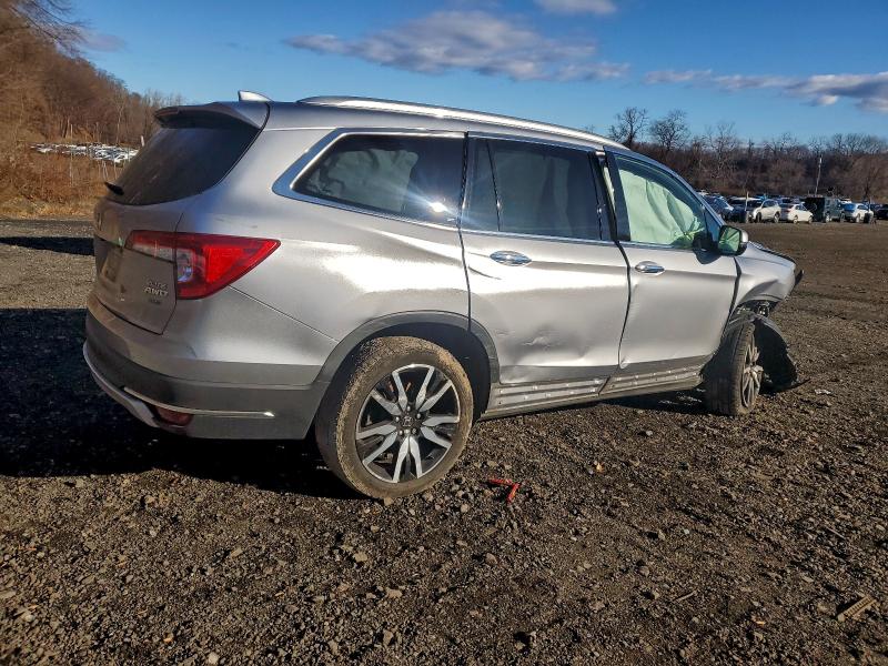 Photo 3 from auction – 2020 HONDA PILOT ELIT with VIN 5FNYF6H05LB000879