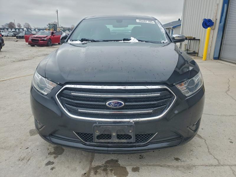 Photo 5 from auction – 2013 FORD TAURUS LIM with VIN 1FAHP2F86DG210791