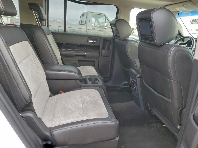 Photo 10 from auction – 2011 FORD FLEX LIMIT with VIN 2FMHK6DT1BBD27136