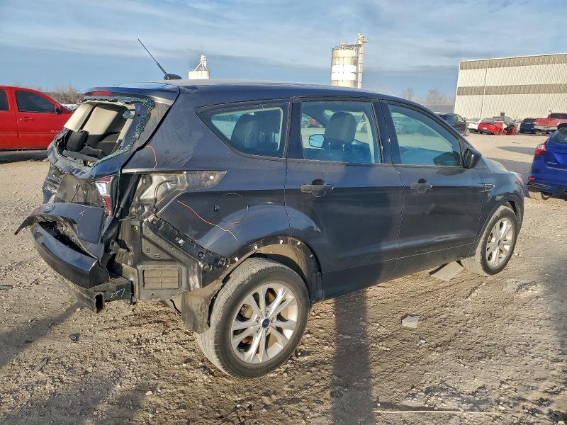 Photo 3 from auction – 2017 FORD ESCAPE S with VIN 1FMCU0F76HUB79909