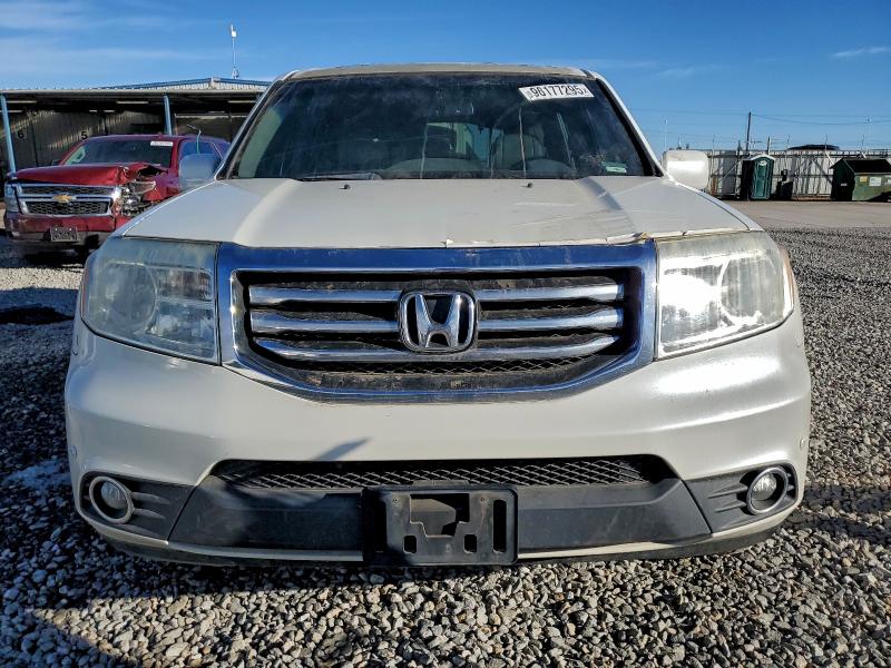 Photo 5 from auction – 2015 HONDA PILOT TOUR with VIN 5FNYF4H97FB073663