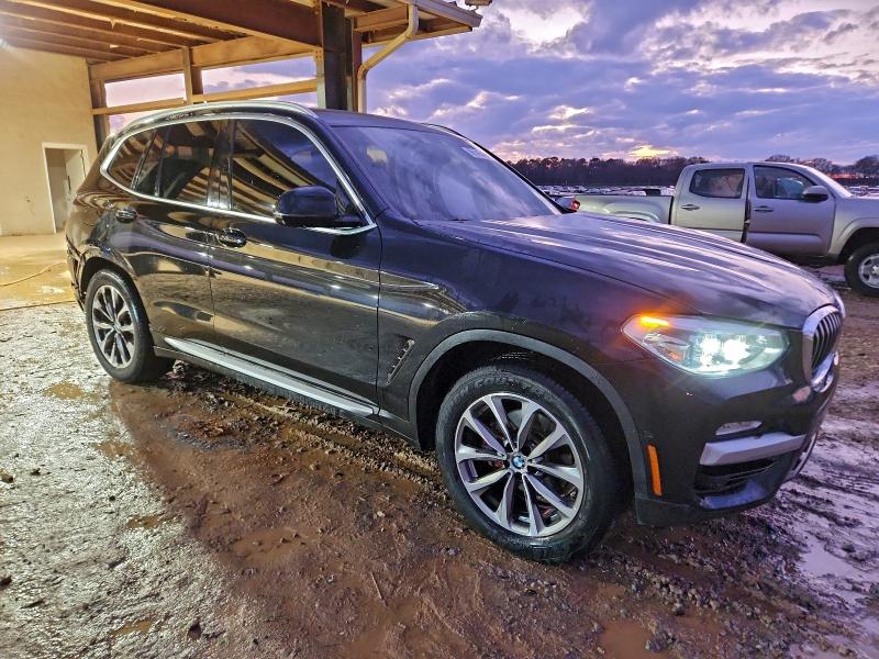 Photo 4 from auction – 2019 BMW X3 SDRIVE3 with VIN 5UXTR7C56KLR45506