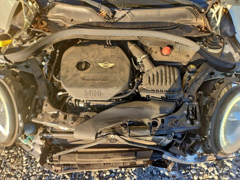 Photo 11 from auction – 2017 MINI COOPER CLU with VIN WMWLU1C55H2F27997