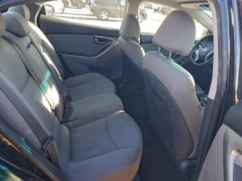 Photo 10 from auction – 2013 HYUNDAI ELANTRA with VIN 5NPDH4AE2DH258296