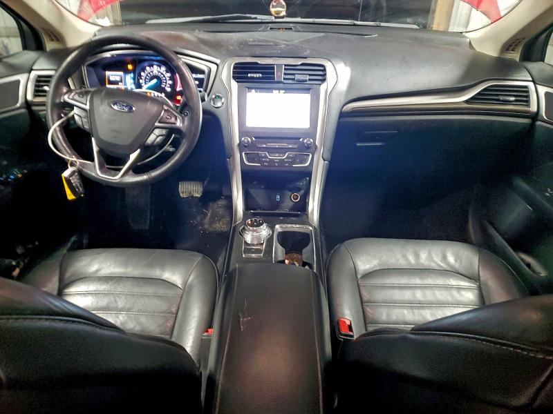 Photo 8 from auction – 2017 FORD FUSION SE with VIN 3FA6P0HD7HR372062
