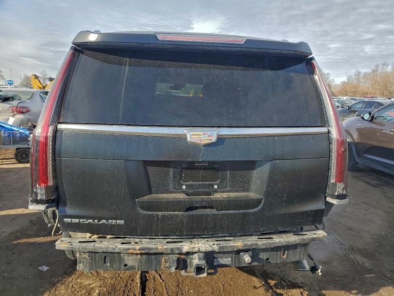 Photo 6 from auction – 2017 CADILLAC ESCALADE E with VIN 1GYS4HKJ5HR239336