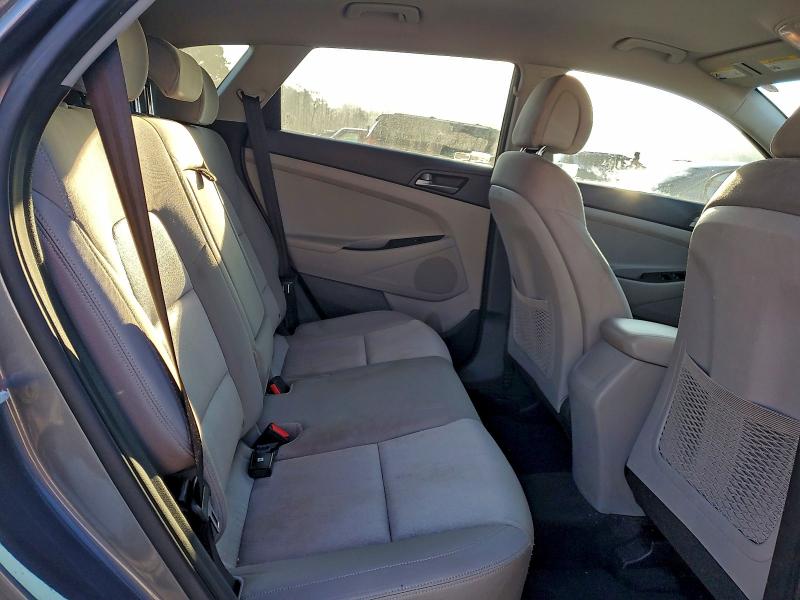 Photo 11 from auction – 2016 HYUNDAI TUCSON LIM with VIN KM8J33A48GU241253