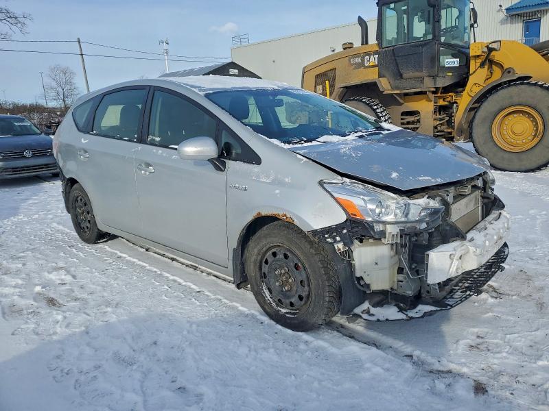 Photo 4 from auction – 2015 TOYOTA PRIUS V with VIN JTDZN3EU3FJ038167