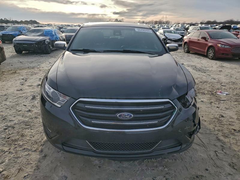 Photo 5 from auction – 2019 FORD TAURUS LIM with VIN 1FAHP2F84KG107415