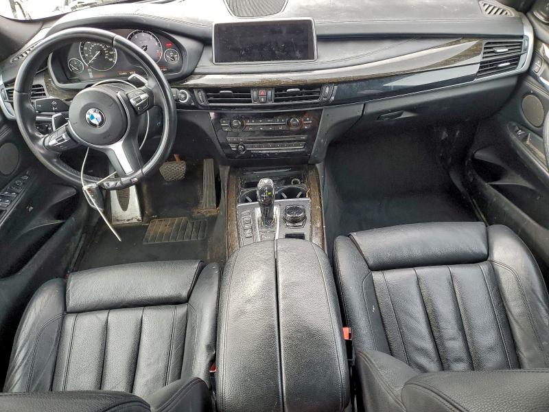 Photo 8 from auction – 2015 BMW X5 XDRIVE5 with VIN 5UXKR6C50F0J75588