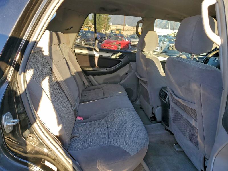 Photo 11 from auction – 2005 TOYOTA 4RUNNER SR with VIN JTEZU14R050062933