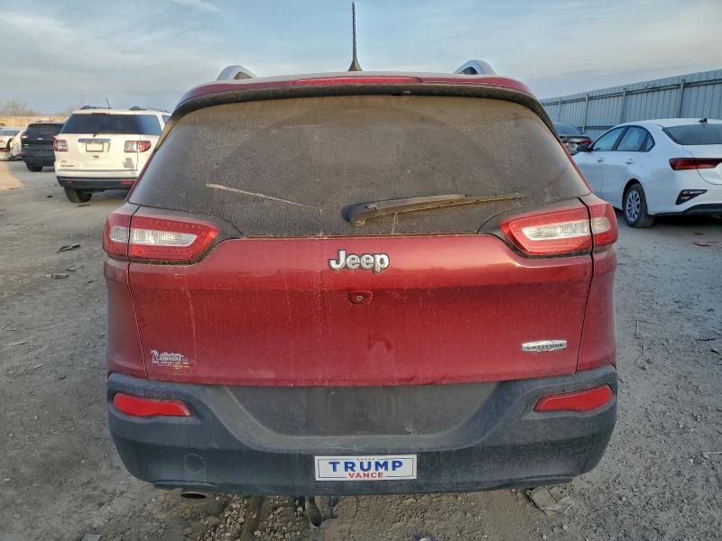 Photo 6 from auction – 2017 JEEP CHEROKEE with VIN 1C4PJLCB3HW643171