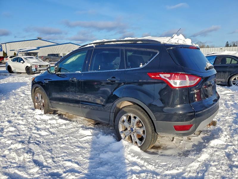Photo 2 from auction – 2016 FORD ESCAPE SE with VIN 1FMCU9G91GUB10130