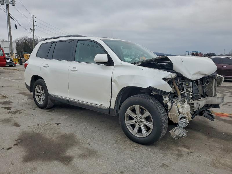 Photo 4 from auction – 2012 TOYOTA HIGHLANDER with VIN 5TDBK3EH9CS148846