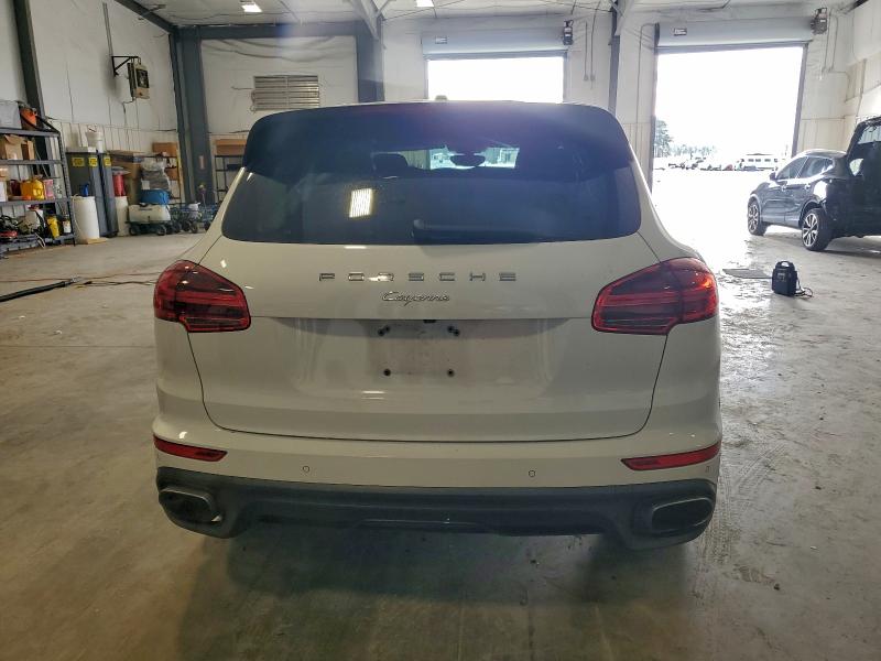 Photo 6 from auction – 2016 PORSCHE CAYENNE with VIN WP1AA2A2XGLA00852