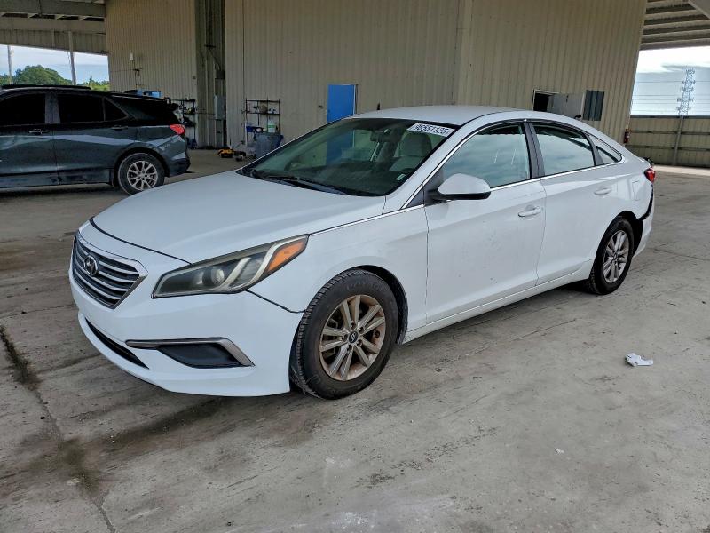 HYUNDAI SONATA SE 2017 with VIN 5NPE24AF3HH503532 - Photo from auction