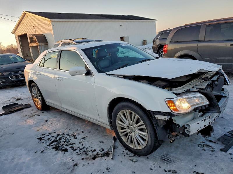 Photo 4 from auction – 2014 CHRYSLER 300 with VIN 2C3CCARG6EH356244