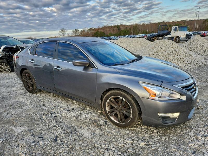 Photo 4 from auction – 2015 NISSAN ALTIMA 2.5 with VIN 1N4AL3AP0FC232748