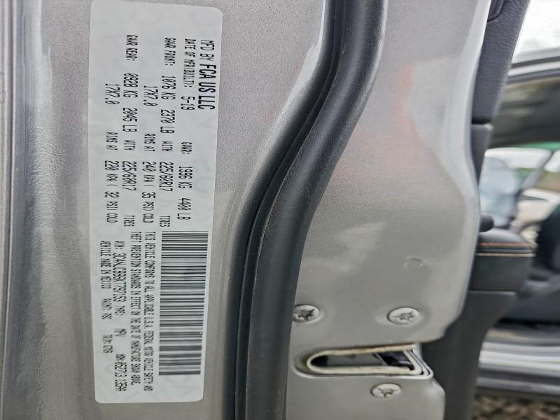 Photo 14 from auction – 2019 JEEP COMPASS LA with VIN 3C4NJCBB6KT797153