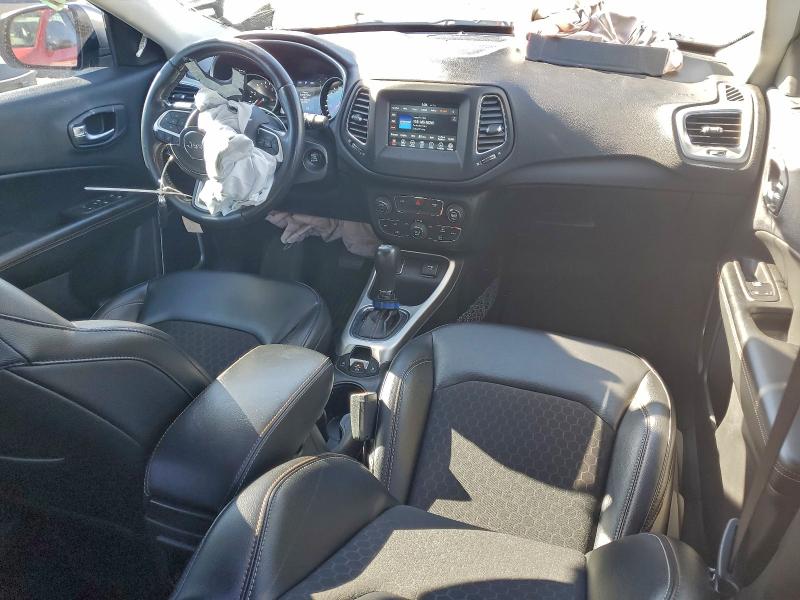 Photo 8 from auction – 2019 JEEP COMPASS LA with VIN 3C4NJCBB8KT856283