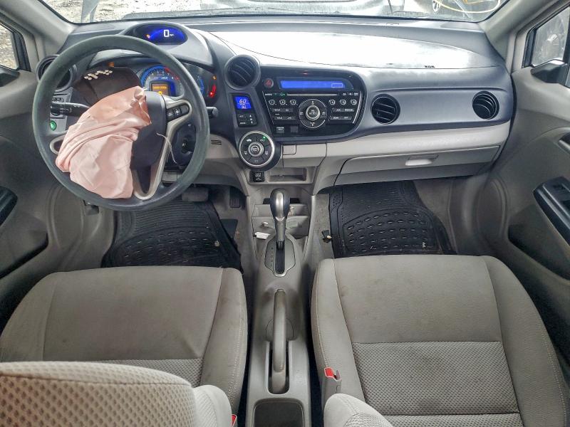 Photo 8 from auction – 2010 HONDA INSIGHT LX with VIN JHMZE2H50AS019754