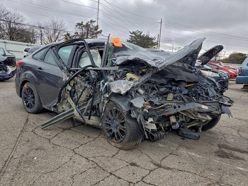 Photo 4 from auction – 2015 FORD FOCUS SE with VIN 1FADP3F22FL229851
