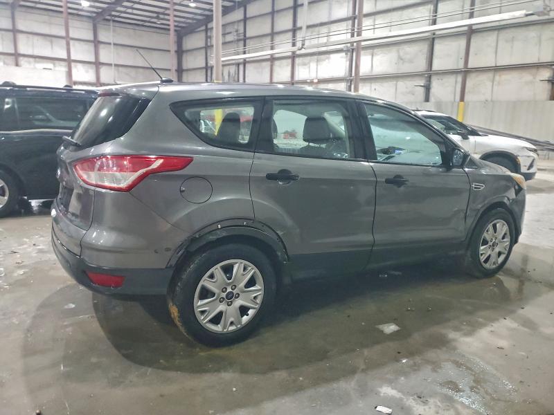 Photo 3 from auction – 2013 FORD ESCAPE S with VIN 1FMCU0F71DUC33384