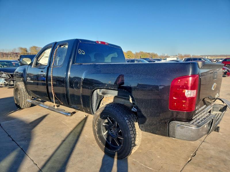 Photo 2 from auction – 2011 CHEVROLET SILVERADO with VIN 1GCRCSE07BZ393447