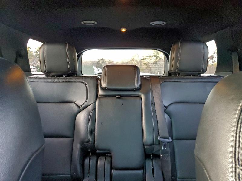 Photo 10 from auction – 2016 FORD EXPLORER L with VIN 1FM5K8F82GGC25254