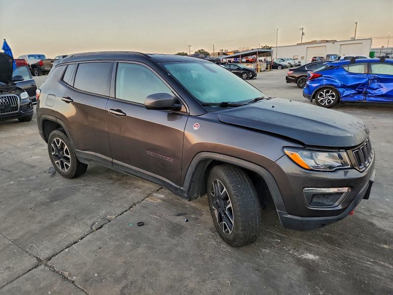 Photo 4 from auction – 2019 JEEP COMPASS TR with VIN 3C4NJDDB8KT816739
