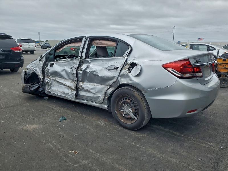 Photo 2 from auction – 2015 HONDA CIVIC LX with VIN 19XFB2F59FE105851