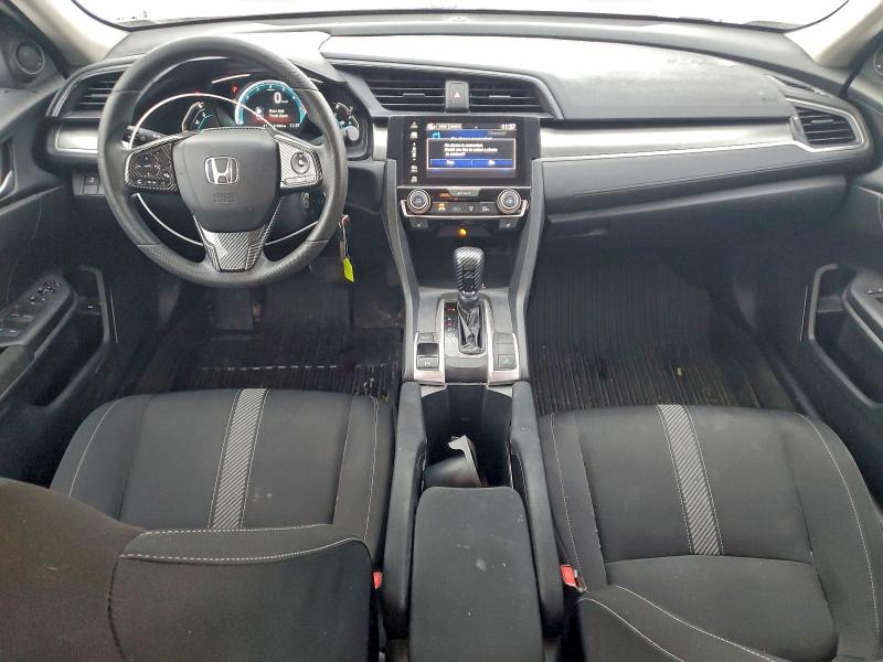 Photo 8 from auction – 2017 HONDA CIVIC LX with VIN 2HGFC2F5XHH013959