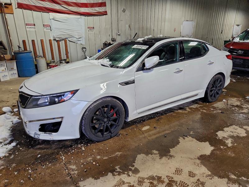 KIA OPTIMA SX 2015 z numerem VIN 5XXGR4A60FG469501 - Zdjęcie z aukcji