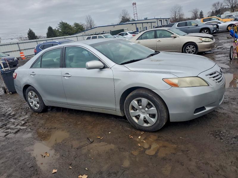 Photo 4 from auction – 2007 TOYOTA CAMRY CE with VIN 4T1BE46K47U127715