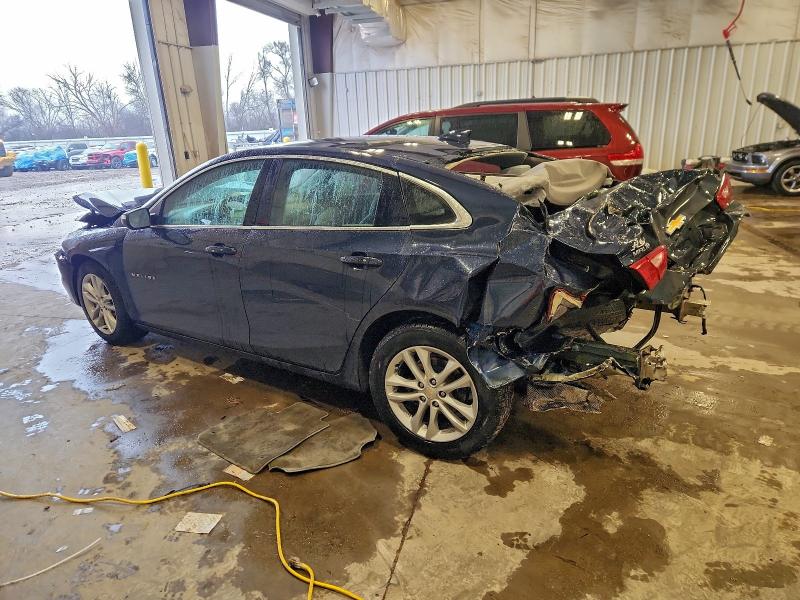 Photo 2 from auction – 2018 CHEVROLET MALIBU LT with VIN 1G1ZD5ST9JF221393