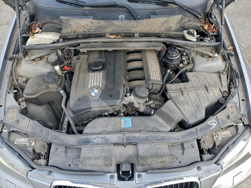 Photo 11 from auction – 2009 BMW 328 XI with VIN WBAPK73539A453302